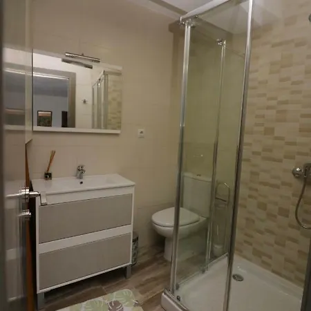 A Casa Burgas Сasa de vacaciones Cuntis